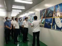 <b><font color='#0000FF'>东莞市委书记肖亚非一行参观考察球盟会官网-球盟会(中国)一站式服务官网半导体</font></b>